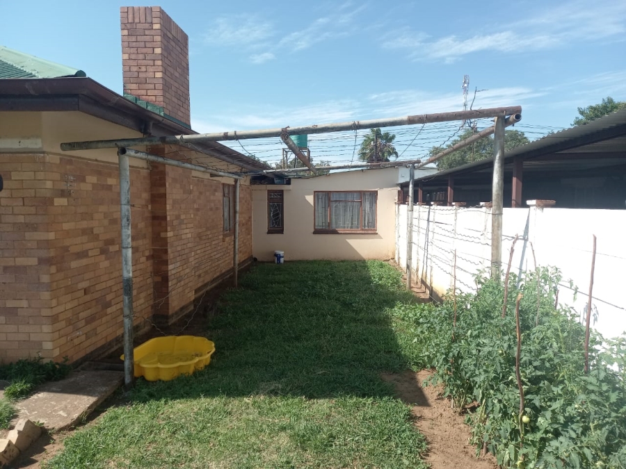 4 Bedroom Property for Sale in Dominionville North West